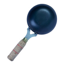 Translation missing: en.sections.featured_product.gallery_thumbnail_alt